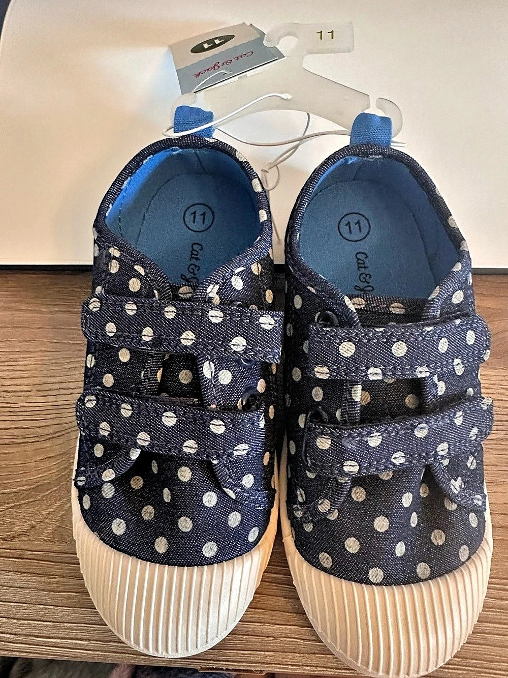 Cat & Jack Toddler Polka Dot Sneakers Blue & White US 11